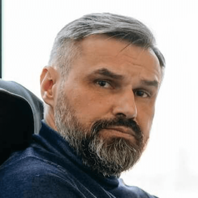 Александър Иванов